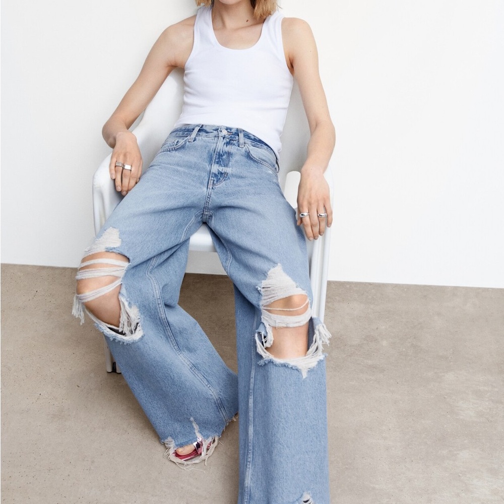 Women's Distressed Blue Jeans